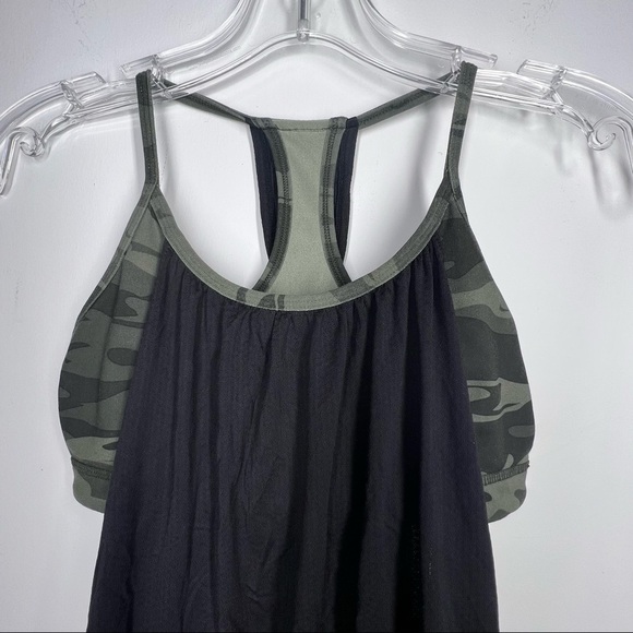 Lululemon Racerback Tank w/ Camo Bra 4 Black Green NWOT - Picture 12 of 13